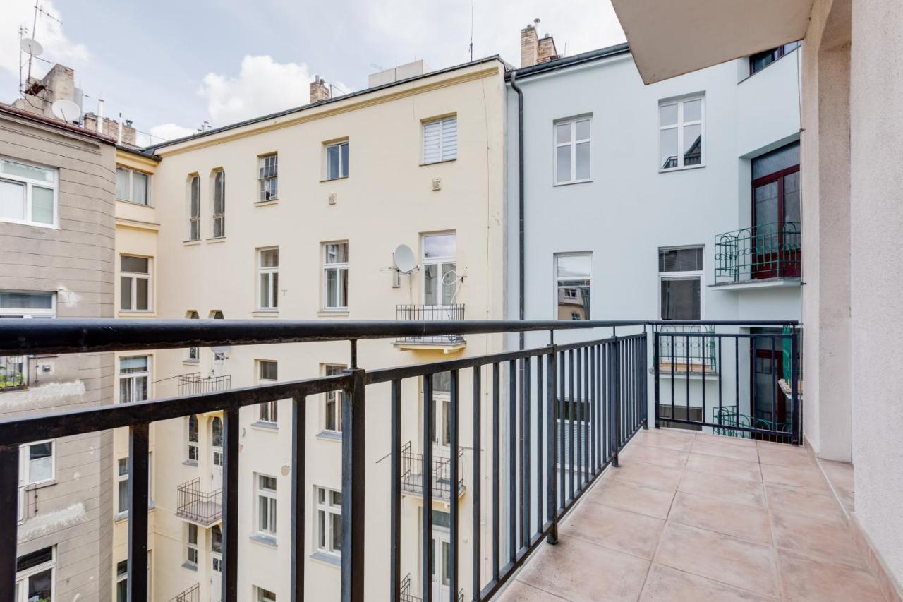 Luxury Riverside Apartments In The Center Of 프라하 외부 사진
