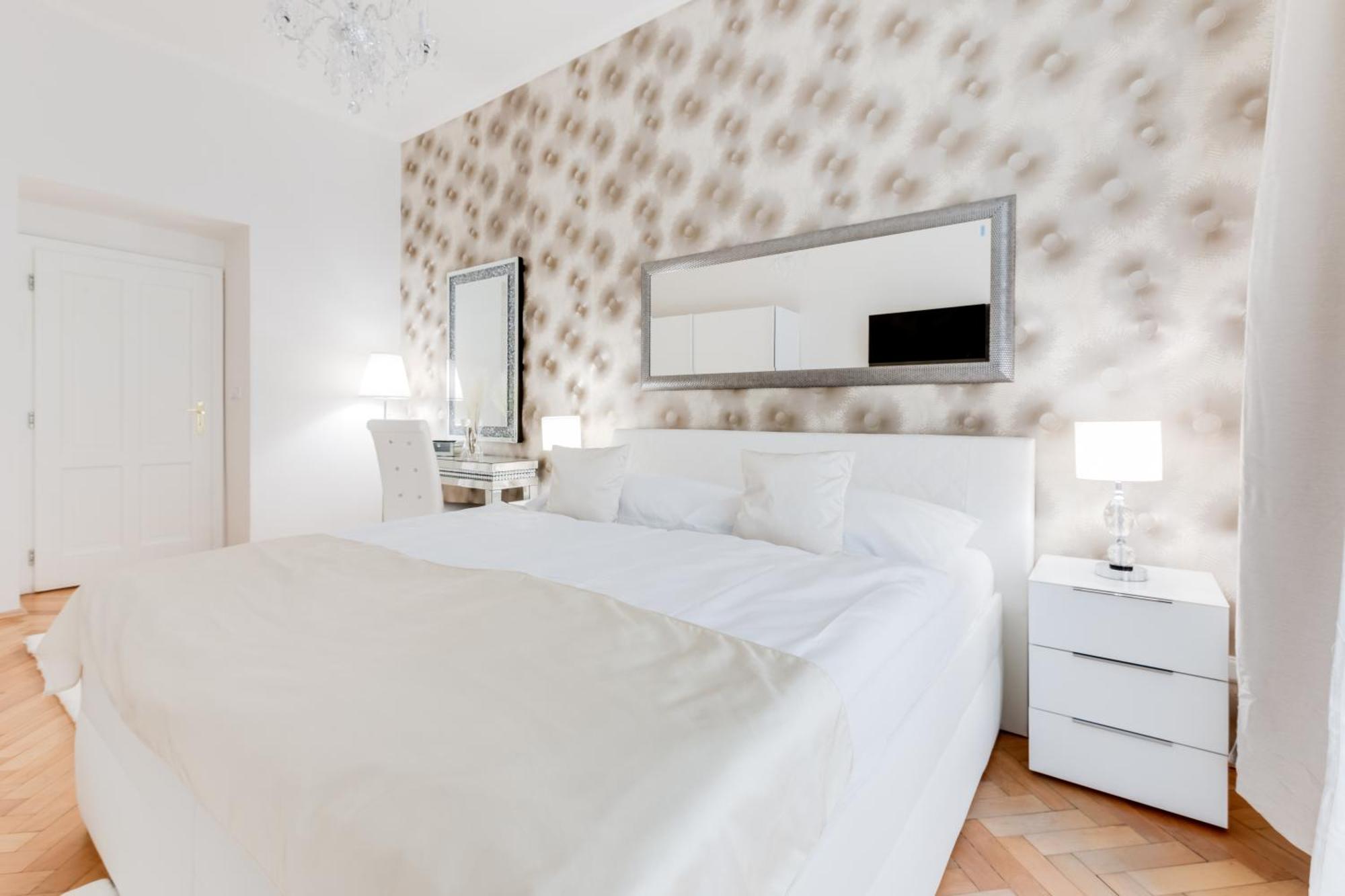 Luxury Riverside Apartments In The Center Of 프라하 외부 사진