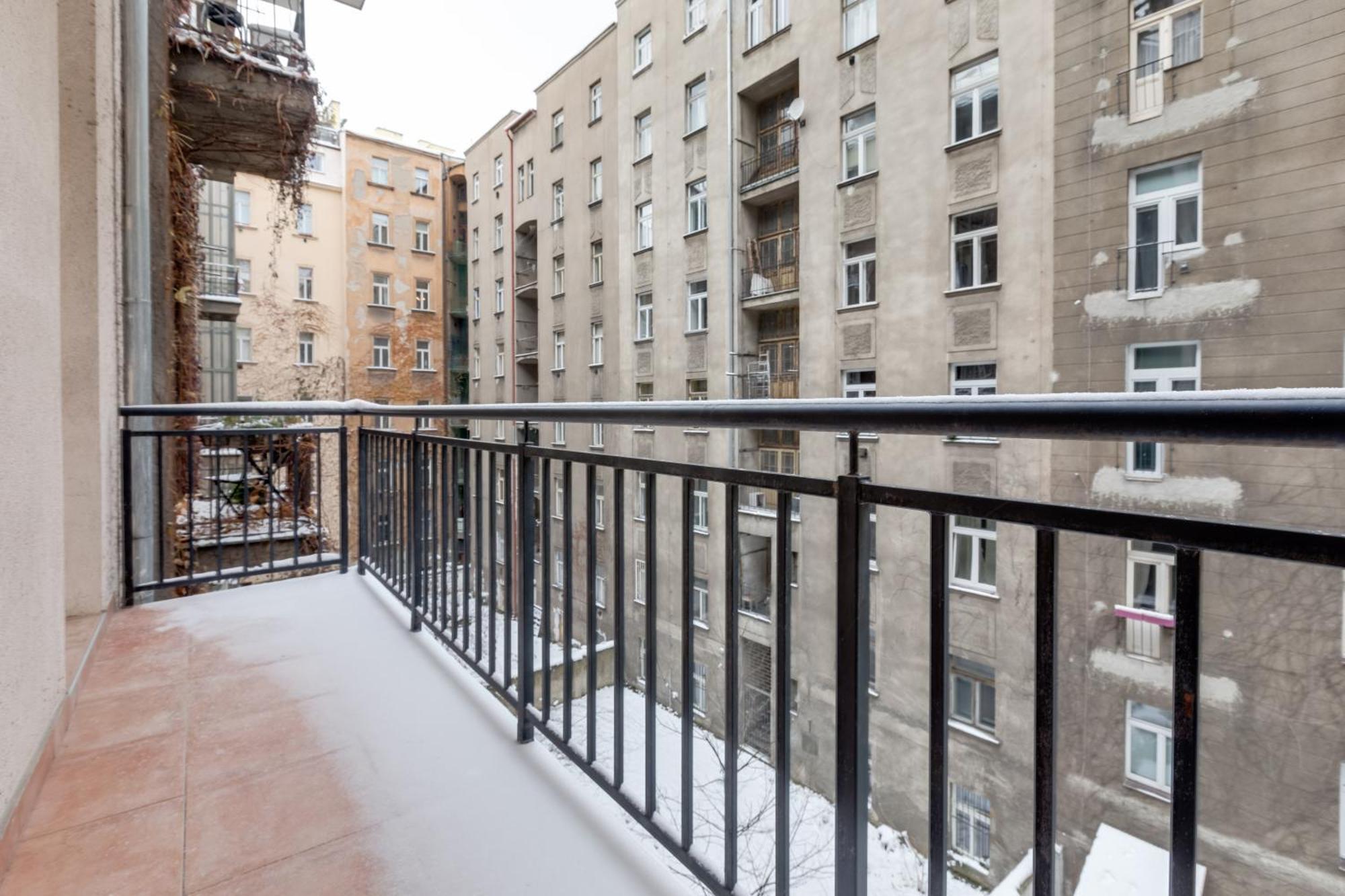 Luxury Riverside Apartments In The Center Of 프라하 외부 사진